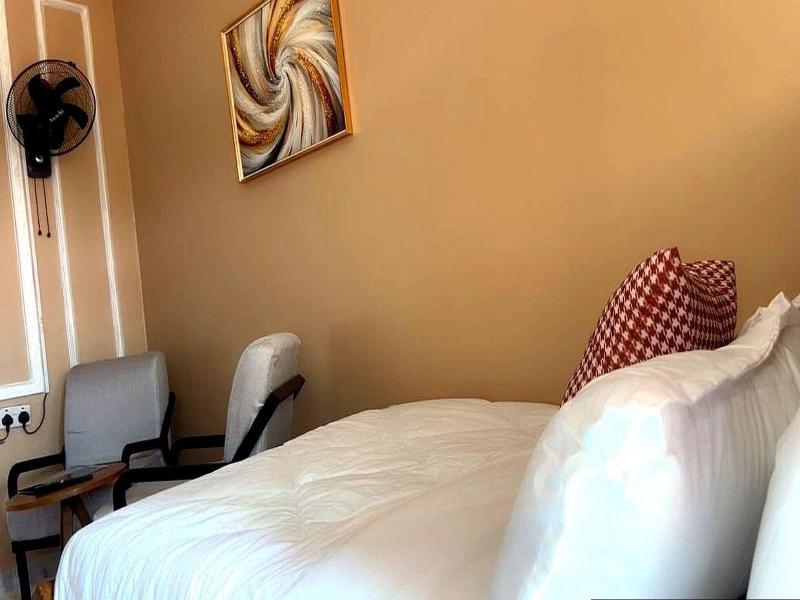 Noaz Hotel image