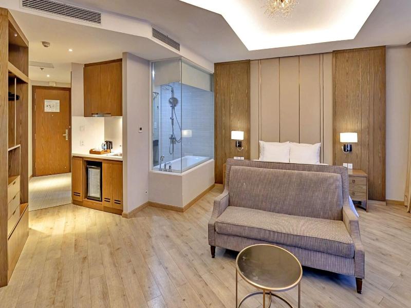 S79 Suite Mocean Panorama Nha Trang image