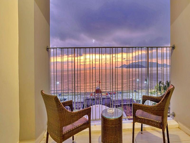 S79 Suite Mocean Panorama Nha Trang image