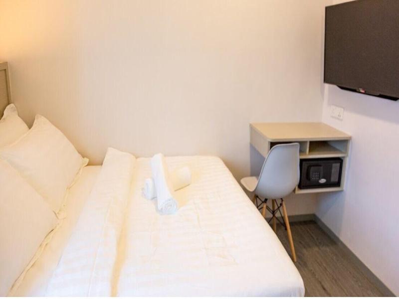 The Crown Hotel Klia image