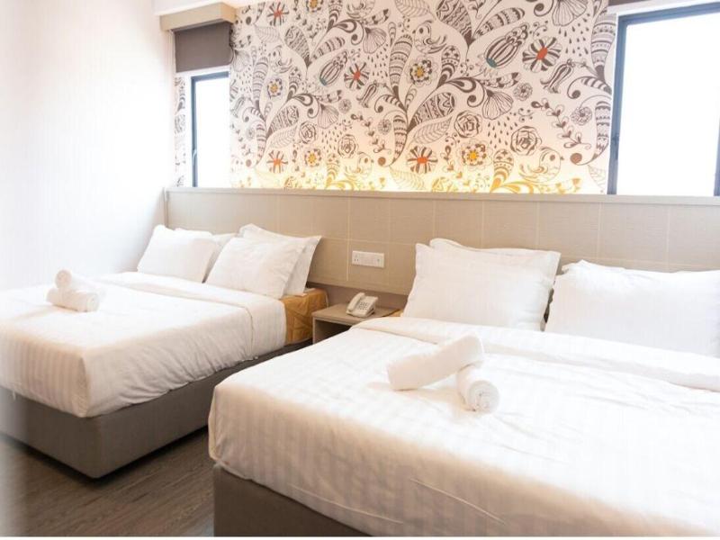 The Crown Hotel Klia image