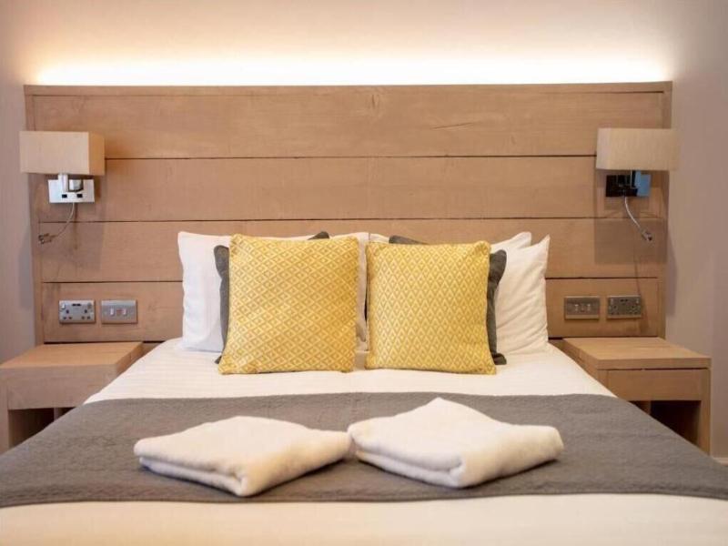 The Vanguard - York Residence image