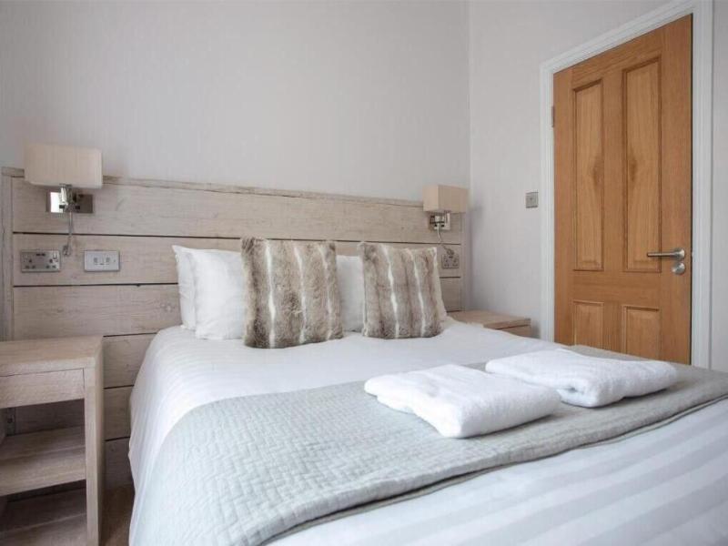 The Vanguard - York Residence image