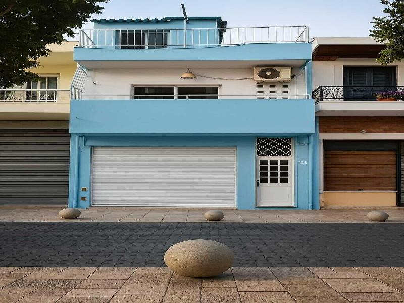 Sol Colonial image