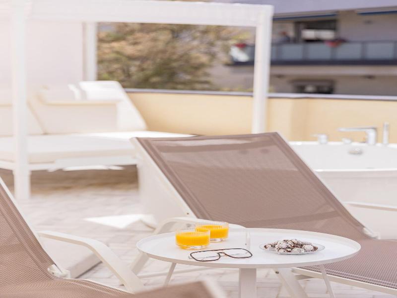 Villa Brown Tel-aviv image