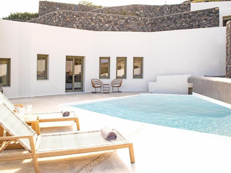 Aregou Villas