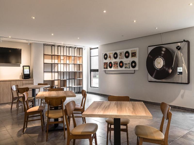 The Moment Hotel Yilan By Lakeshore image