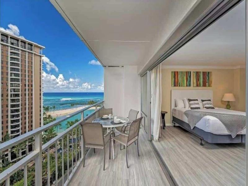 @ Marbella Lane - Ocean Marina View Ilikai Hotel image