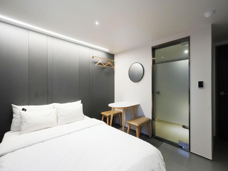 Hotel Home image