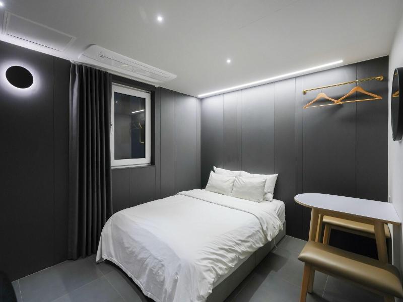 Hotel Home image
