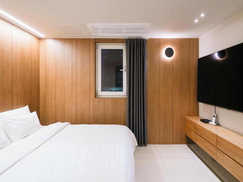 Hotel Home image