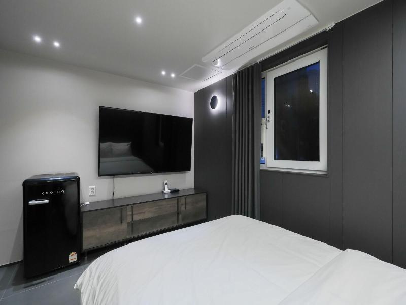 Hotel Home image