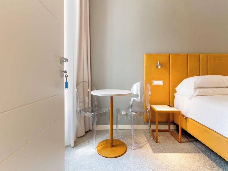 Velia Relais image