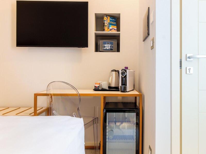 Velia Relais image