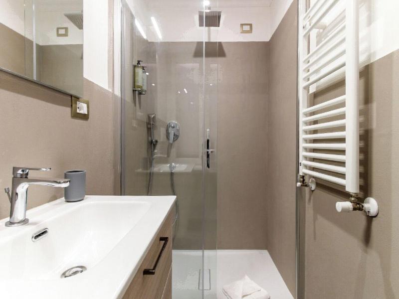 Velia Relais image