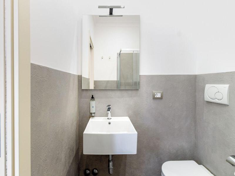 Velia Relais image