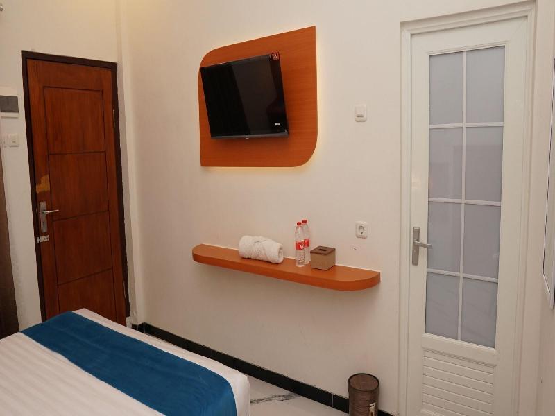 Jazz Room Kampung Inggris Syariah image