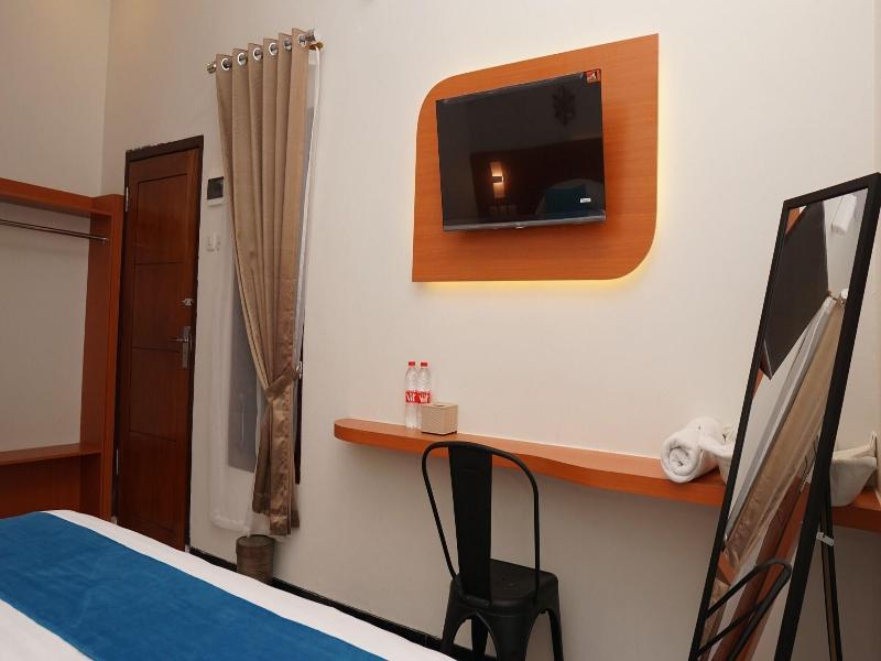 Jazz Room Kampung Inggris Syariah image