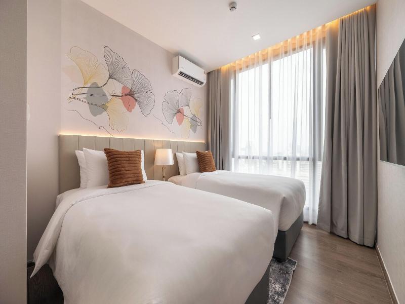 The Rich Grand Residence Sukhumvit image