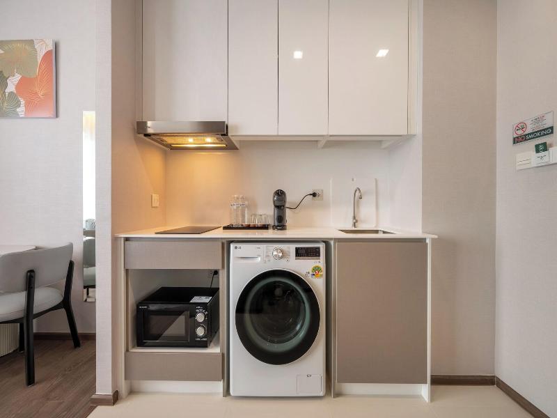The Rich Grand Residence Sukhumvit image