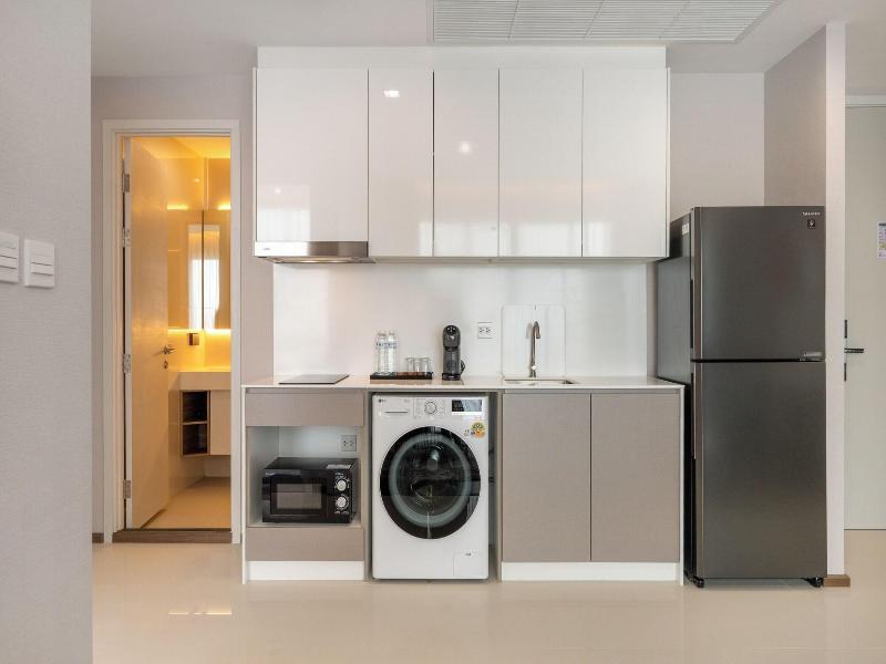 The Rich Grand Residence Sukhumvit image