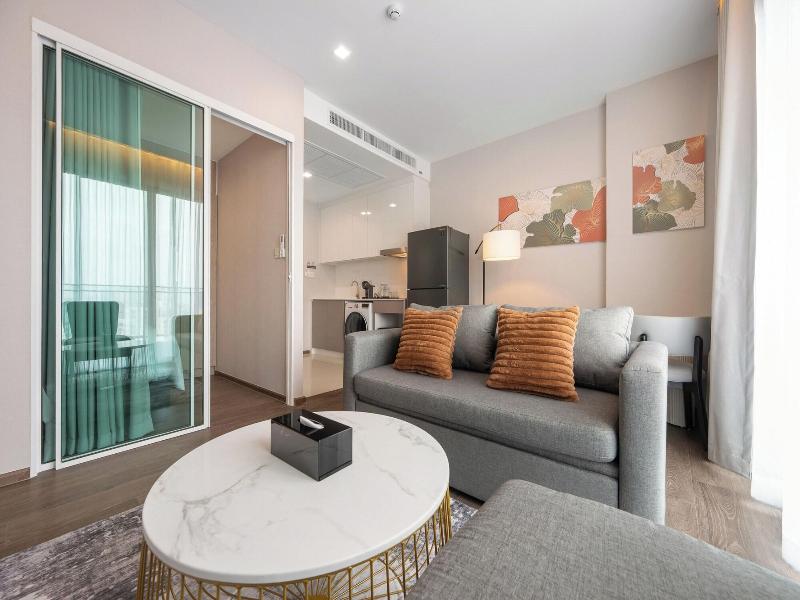 The Rich Grand Residence Sukhumvit image