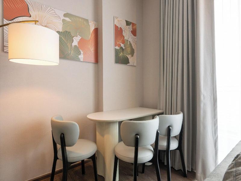 The Rich Grand Residence Sukhumvit image