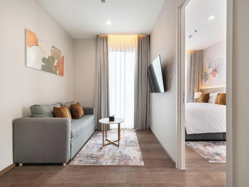 The Rich Grand Residence Sukhumvit image