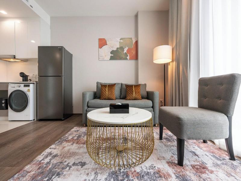 The Rich Grand Residence Sukhumvit image