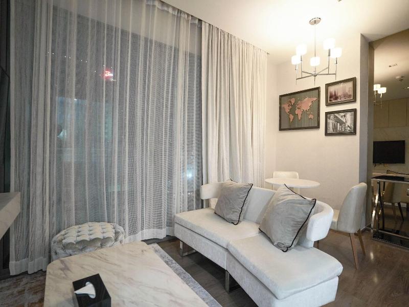 The Rich Grand Residence Sukhumvit image