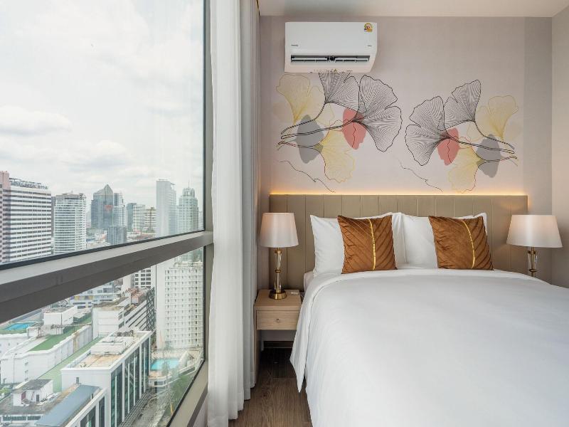 The Rich Grand Residence Sukhumvit image