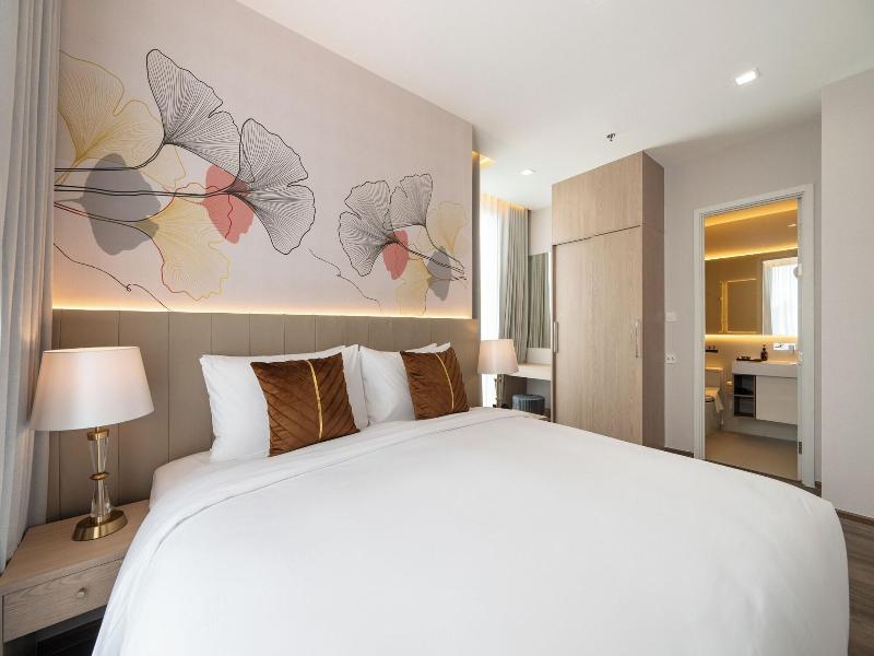 The Rich Grand Residence Sukhumvit image