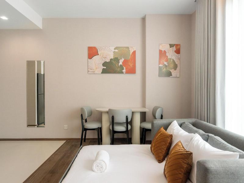 The Rich Grand Residence Sukhumvit image