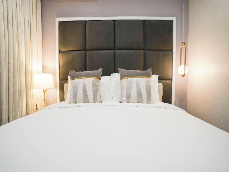 The Rich Grand Residence Sukhumvit image