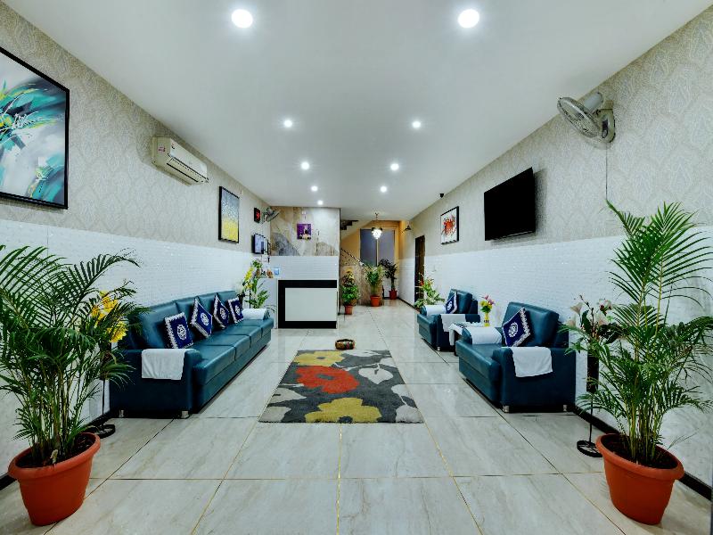 Avm Comfort Inn image
