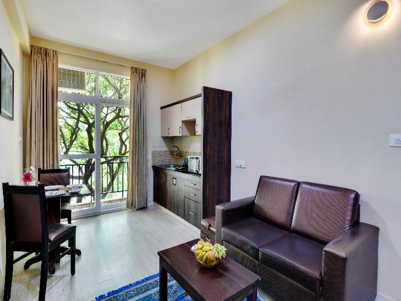 Avm Comfort Inn image