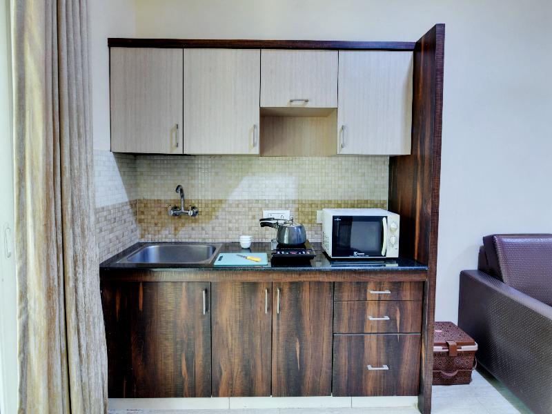 Avm Comfort Inn image