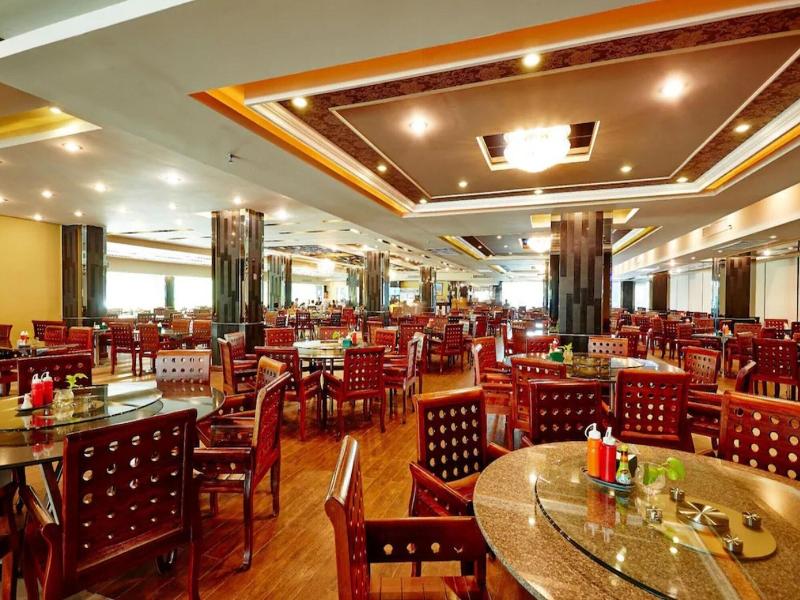 Sunday Grand Jomtien Pattaya image