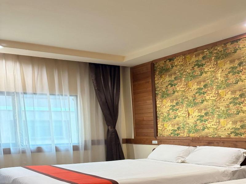Sunday Grand Jomtien Pattaya image