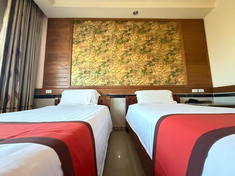 Sunday Grand Jomtien Pattaya image