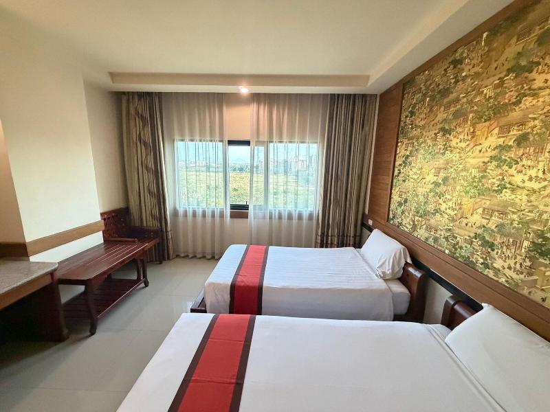 Sunday Grand Jomtien Pattaya image