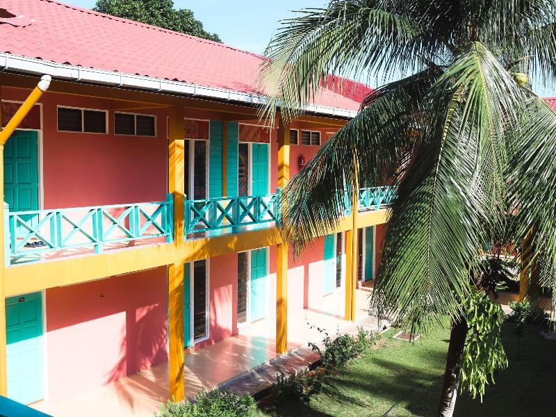 Papaya Resort