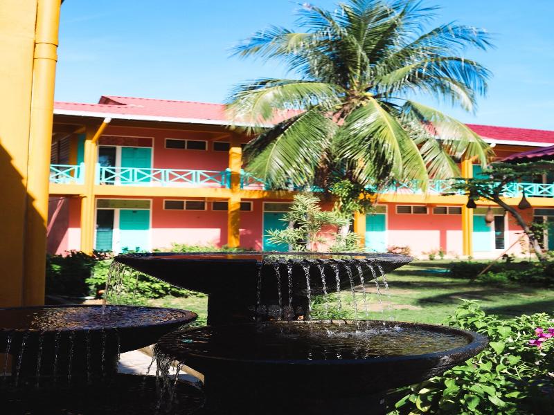 Papaya Resort