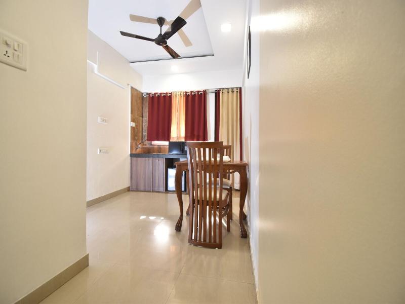 Hotel Candor Amigo image
