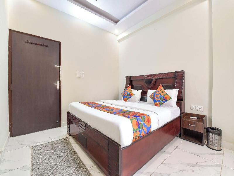 Fabhotel Bungalow 14 image