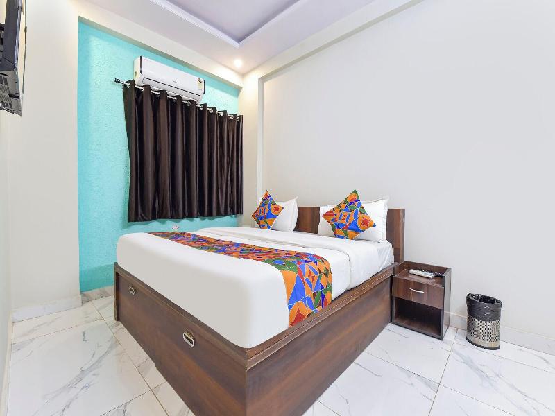 Fabhotel Bungalow 14 image