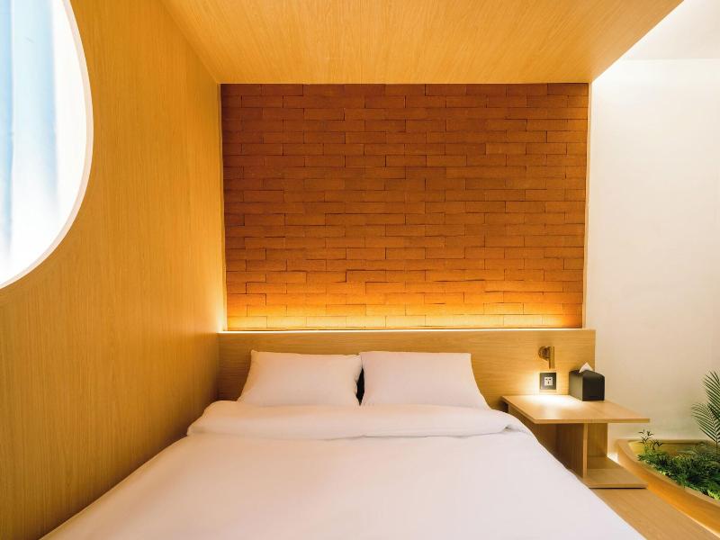 Y Collection By Unboundi Gyeongju image