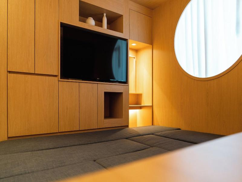 Y Collection By Unboundi Gyeongju image