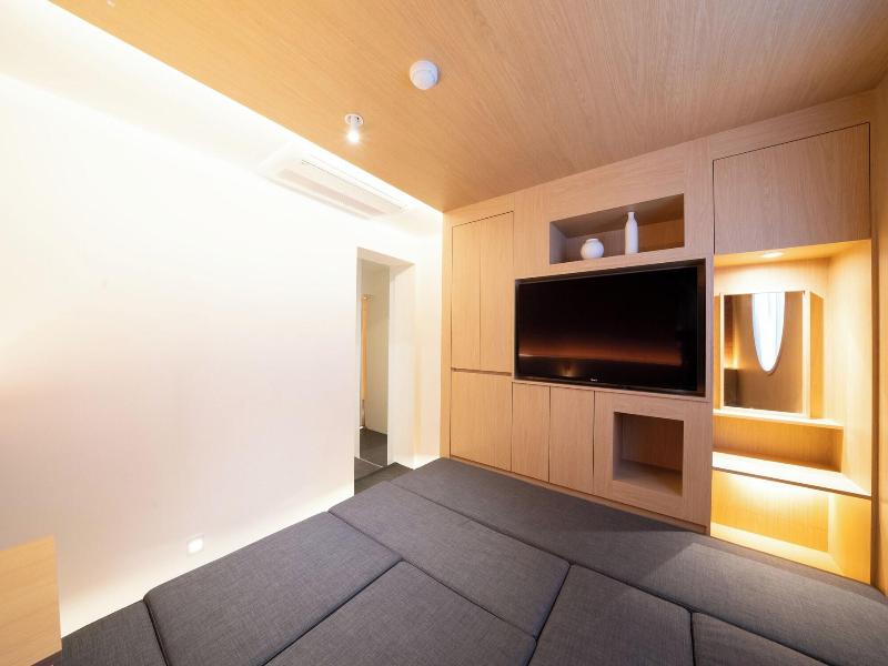 Y Collection By Unboundi Gyeongju image
