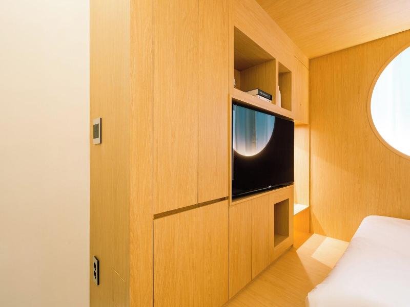 Y Collection By Unboundi Gyeongju image